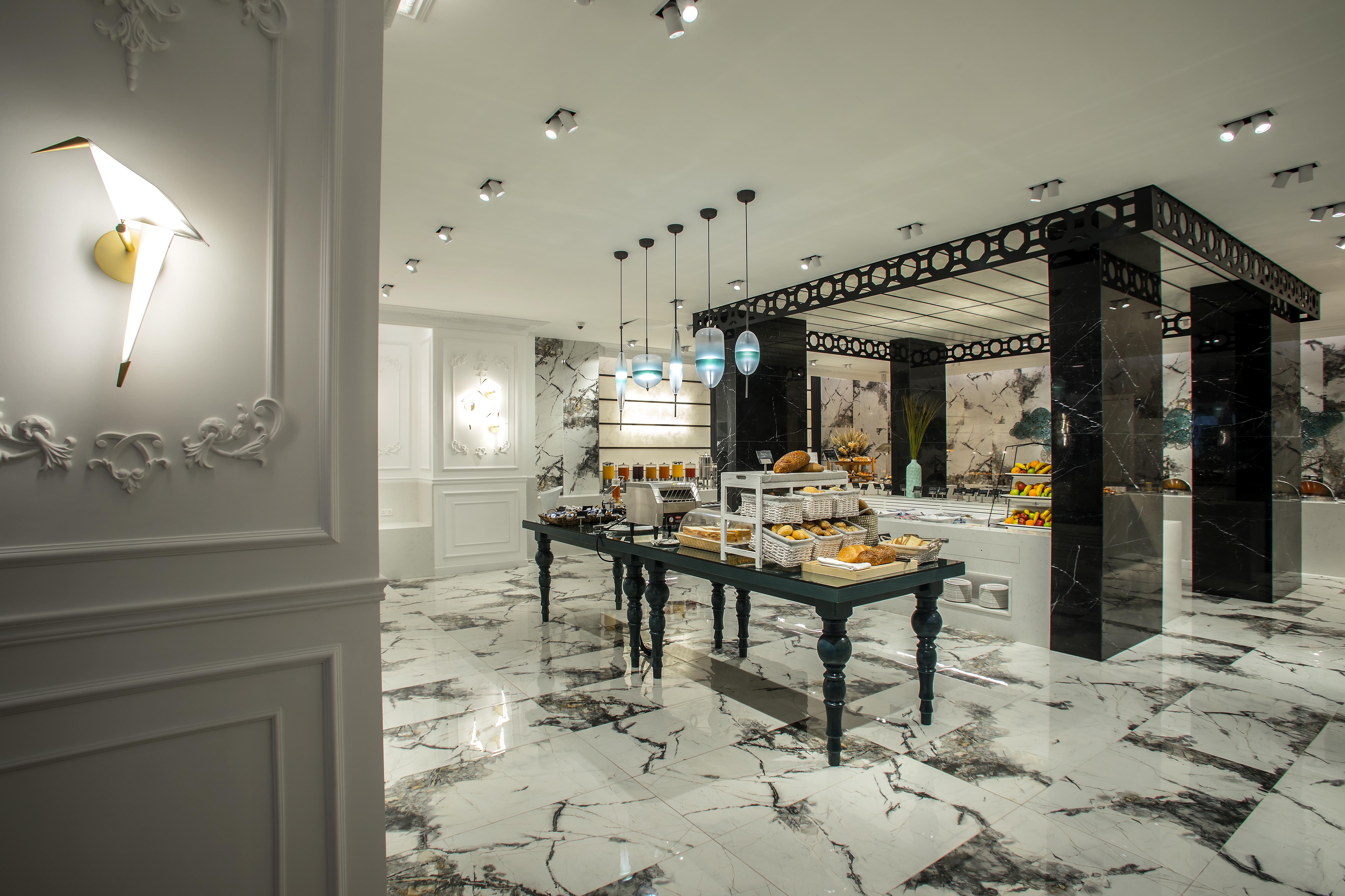 The Grandresort - Limited Edition By Leonardo Hotels Lemesós Eksteriør bilde The lobby