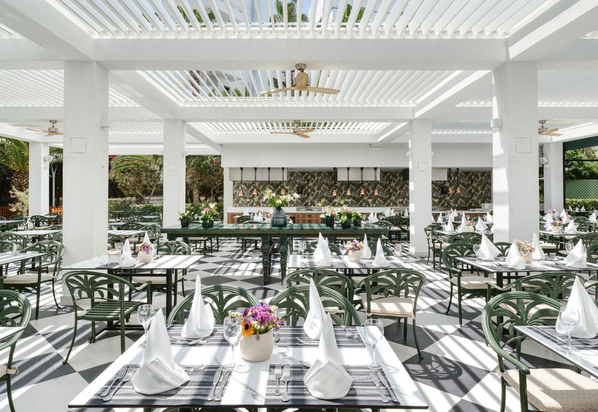 The Grandresort - Limited Edition By Leonardo Hotels Lemesós Eksteriør bilde The restaurant