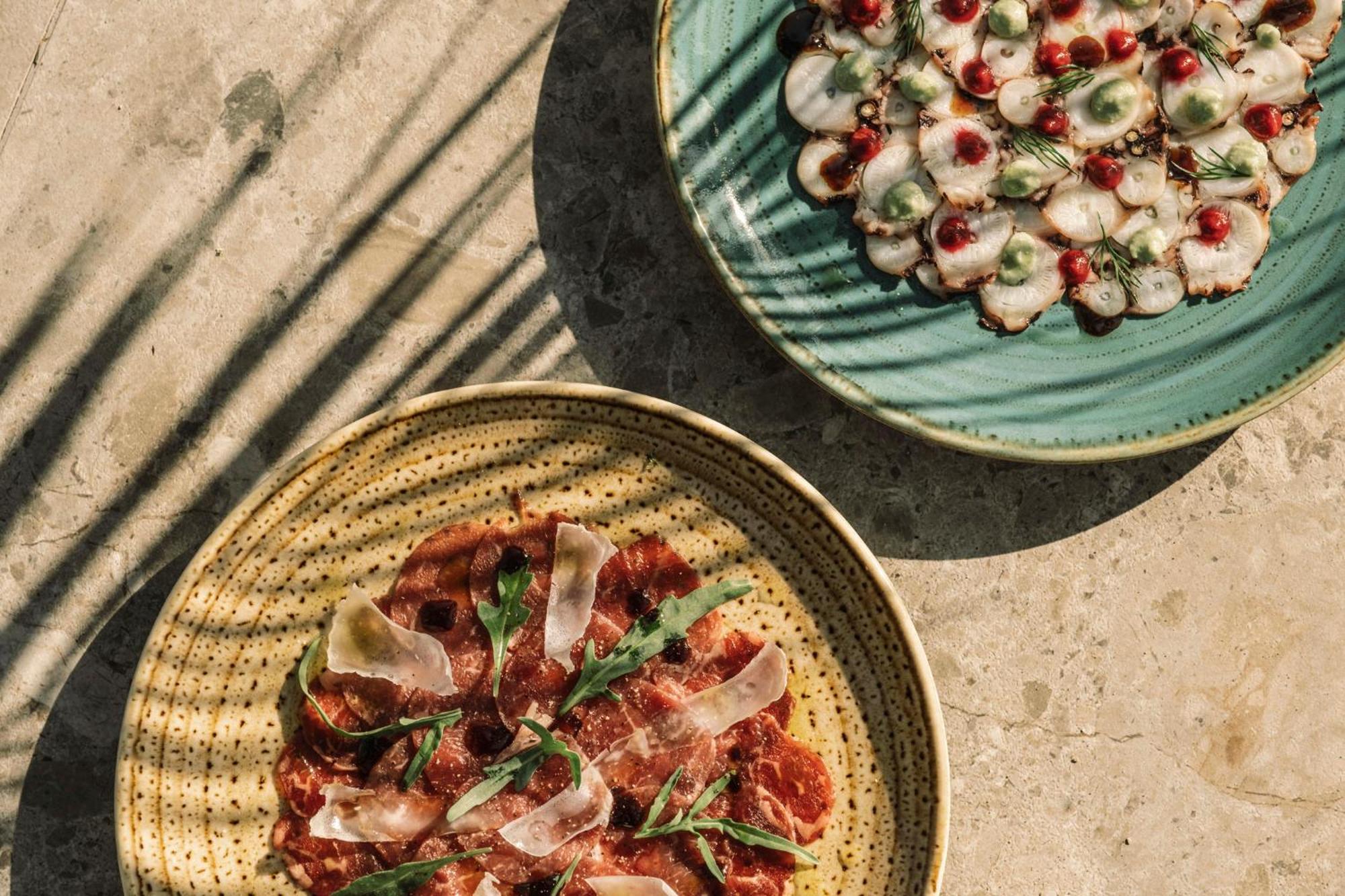 The Grandresort - Limited Edition By Leonardo Hotels Lemesós Eksteriør bilde Octopus and tuna carpaccio